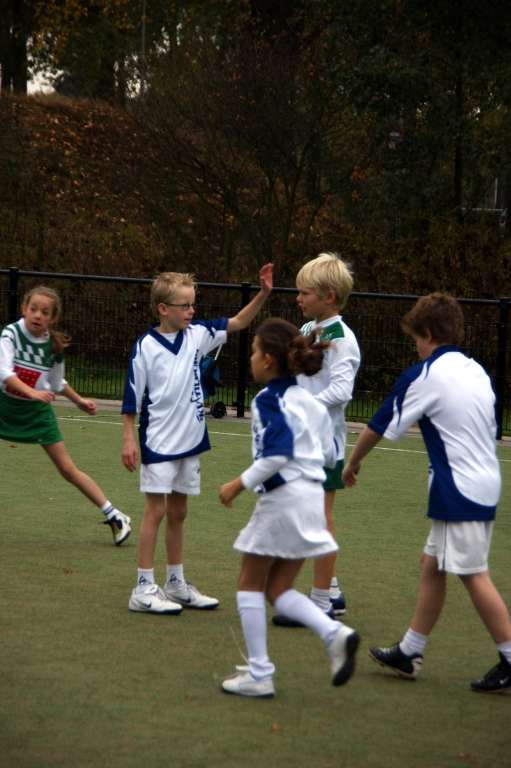 Korfbal E2 24-10-2010.JPG